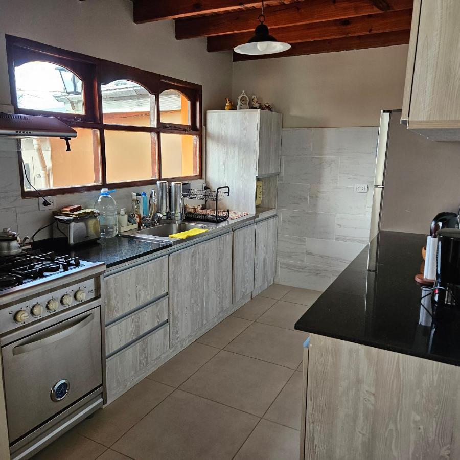 דירות אושואיה Casa De Familia מראה חיצוני תמונה